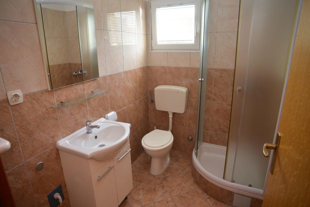 Apartments Salamun Biograd Na Moru Eksteriør bilde